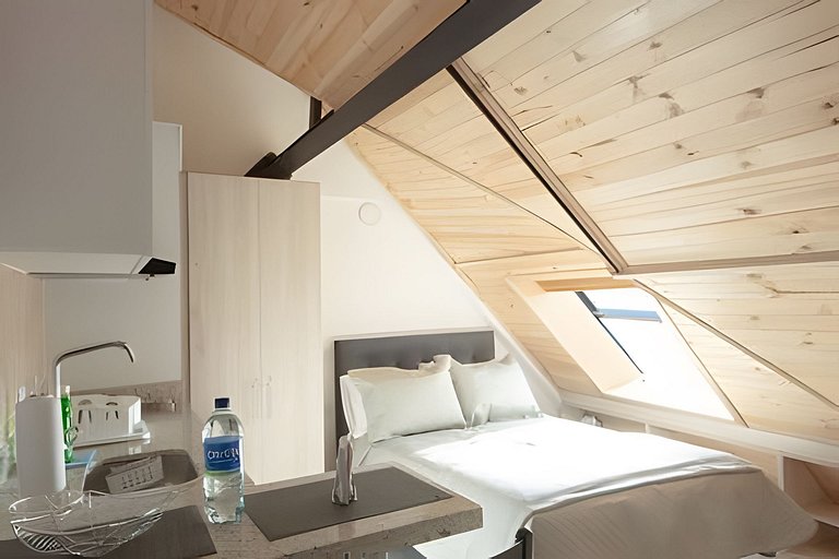 Hermoso estudio en Calle 67