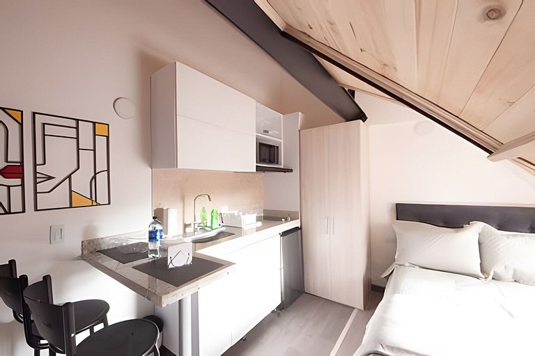 Hermoso estudio en Calle 67