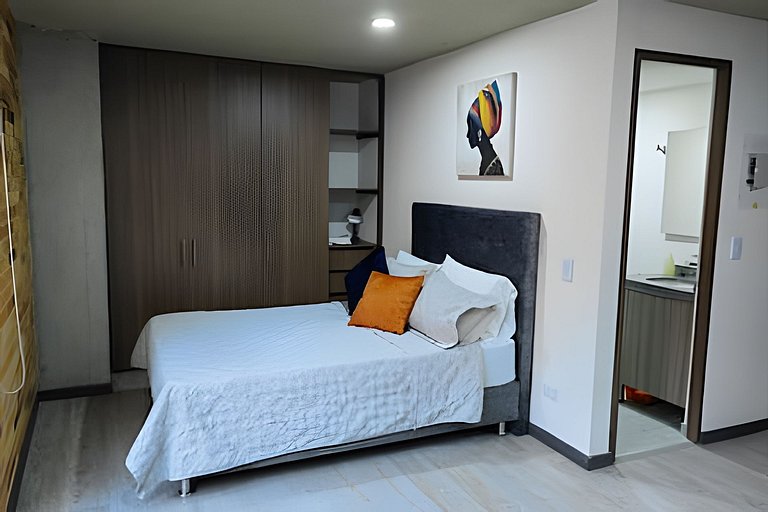 Estudio Gran Diseño y Ubicación