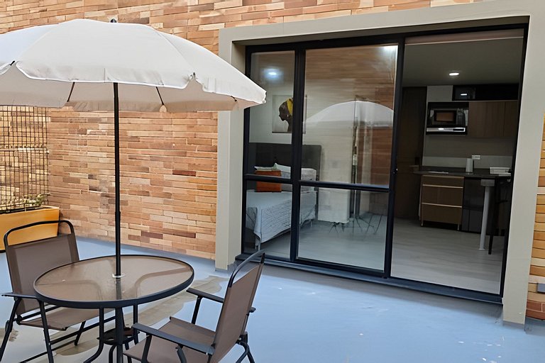 Estudio Gran Diseño y Ubicación