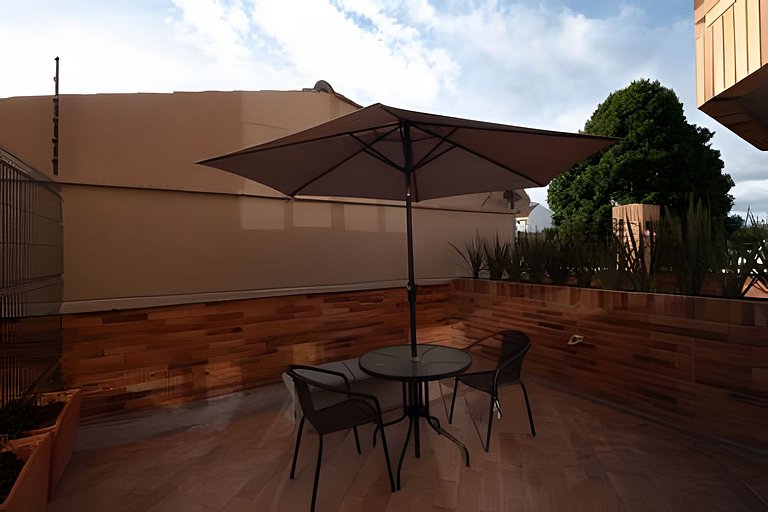 Estudio con Terraza Privada